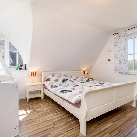 度假居 Reet-hus Hanbutt *